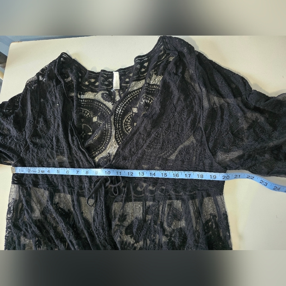 Macchia Di Ruggine Lace Black Coverup S? - Picture 5 of 8